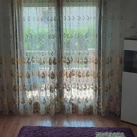 Διαμέρισμα Mila2 *